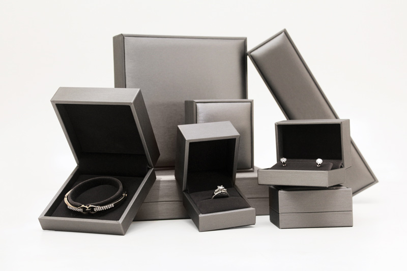 leather jewelry box- silver 5